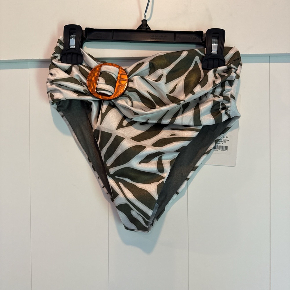 NWT Azulu Green and White Leaf Print Bikini Bottom